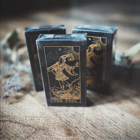 Tarot Cards | 1 Herkimer Diamond Quartz - Picture 4 of 15